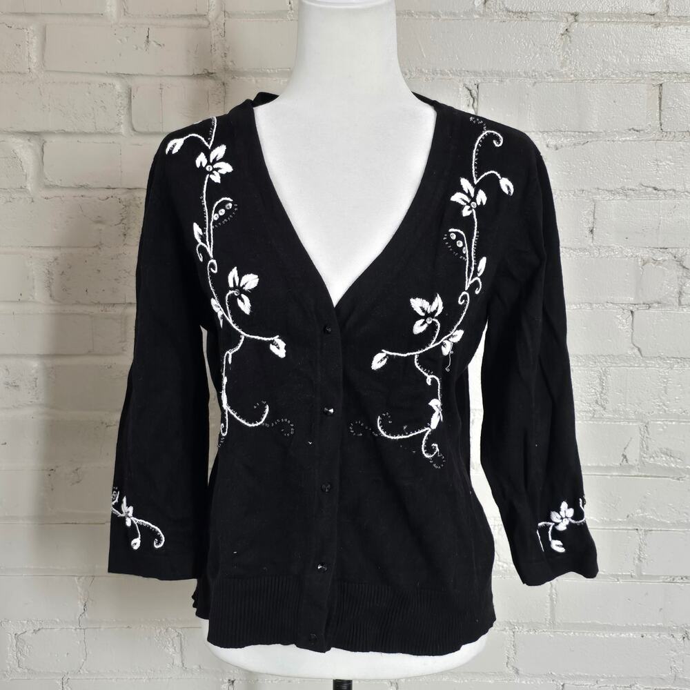 Y2K Floral Embroidered Knit Cardigan┃Black Sequin Beaded┃Classic Cottagecore